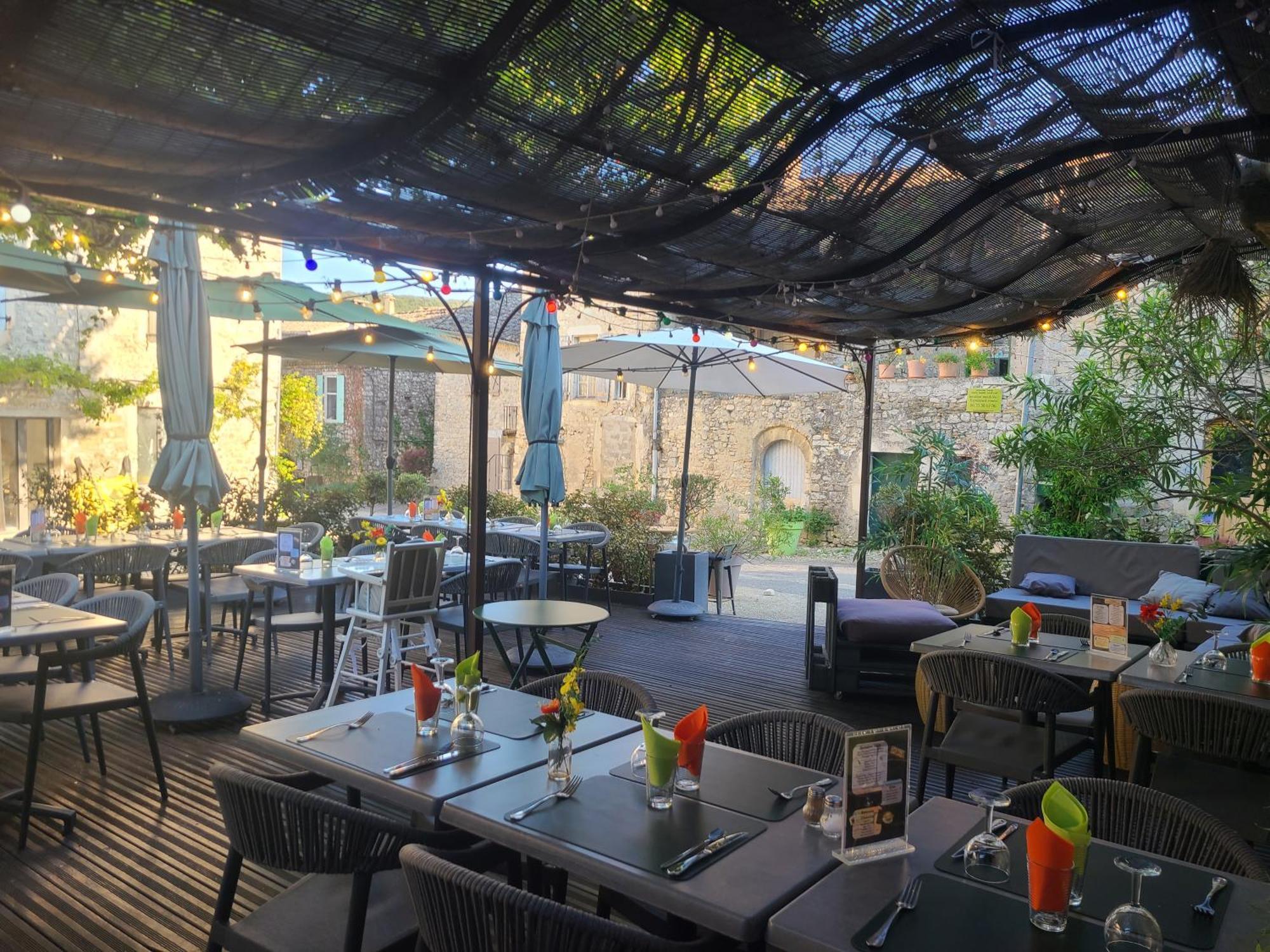Auberge De L Helvie Chez Coco & Ricou Valvigneres Екстер'єр фото